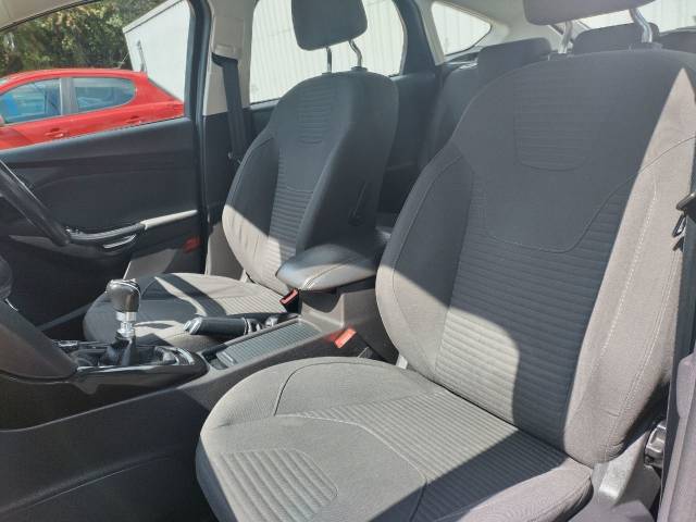 2016 Ford Focus 1.5 TDCi 120 Titanium 5dr